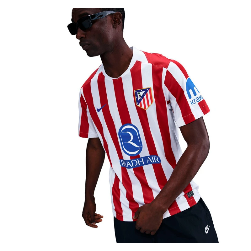 Feeberse|1ª EQUIPACION ATLETICO DE MADRID 25/2699,99 €82,64 €Futbol EmotionCAMISETAS OFICIALES