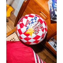 Feeberse|LUKA MODRIC BALLOON EDICIÓN CROACIA80,00 €66,12 €Club LegacyzEDICIONES LIMITADAS