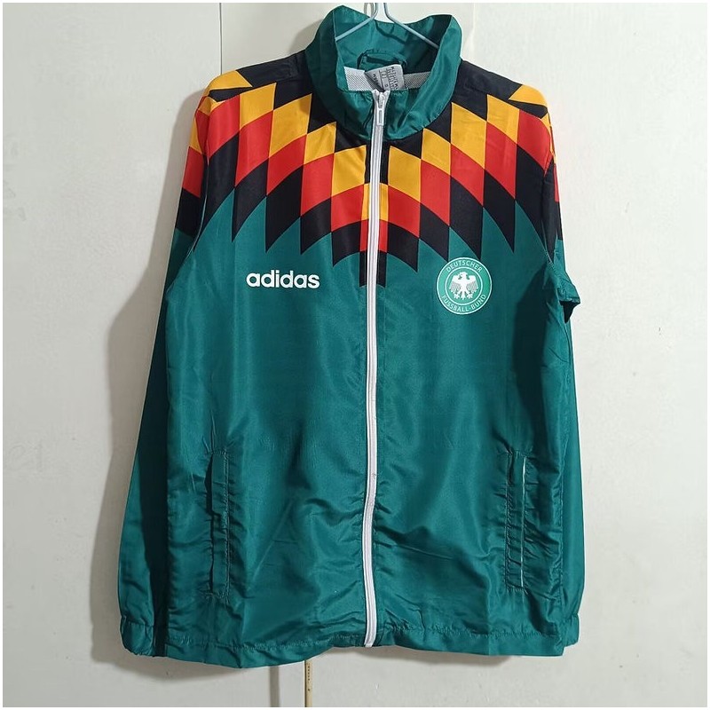 Feeberse|CHAQUETA ALEMANIA 1994119,95 €61,94 €Futbol VintagesRETRO