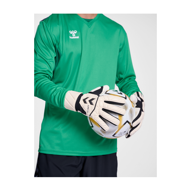 Feeberse|Guantes de portero Hummel Super Grip64,95 €53,68 €HummelGuantes de portero