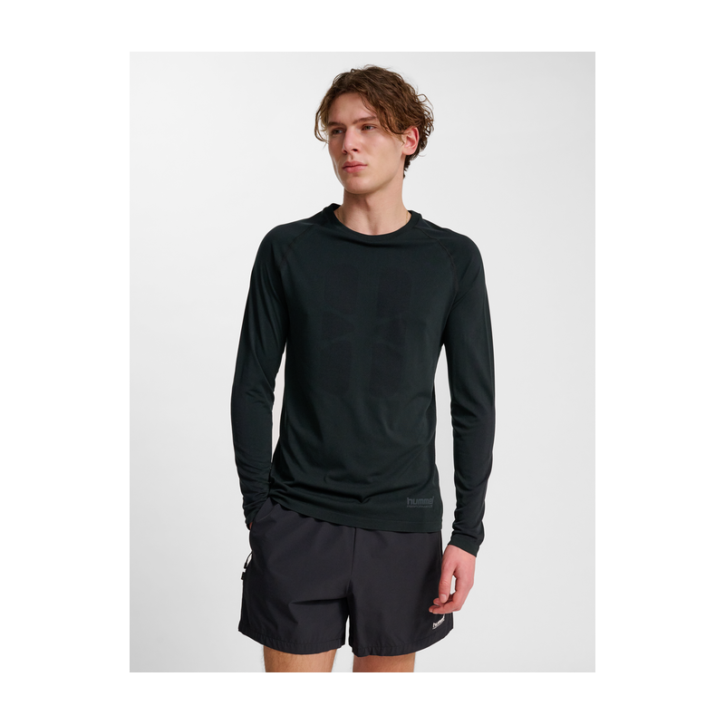 Feeberse|Camiseta manga larga Hummel HIIT Seamless T‑Shirt L/S – Negra42,95 €23,07 €HummelEntrenamiento