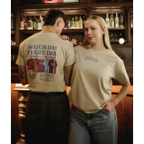 Feeberse|Camiseta fútbol retro Matchday Barna29,95 €21,04 €GambeaCASUAL