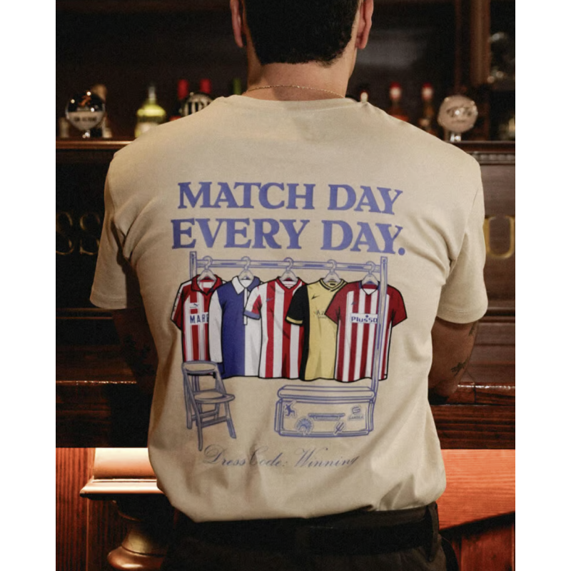 Feeberse|Camiseta fútbol retro Matchday Rojiblanca29,95 €21,04 €GambeaCASUAL