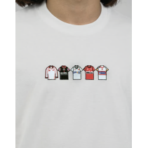 Feeberse|Camiseta fútbol oversize Afición Nervión29,95 €21,04 €GambeaCASUAL