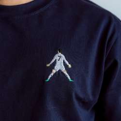 Camiseta El Bicho – Fútbol moderno con estilo urbano